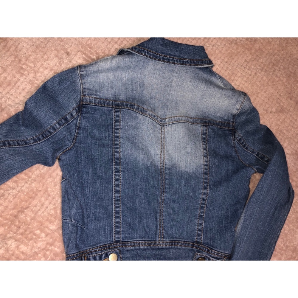 Jean jacket - Picture 2 of 5